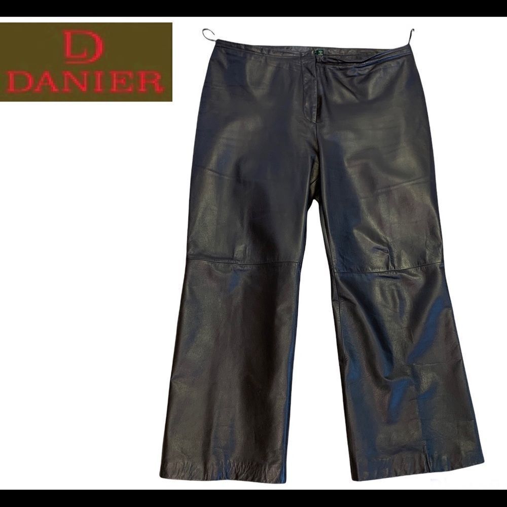 Danier dark chocolate brown cropped chino pants size 14